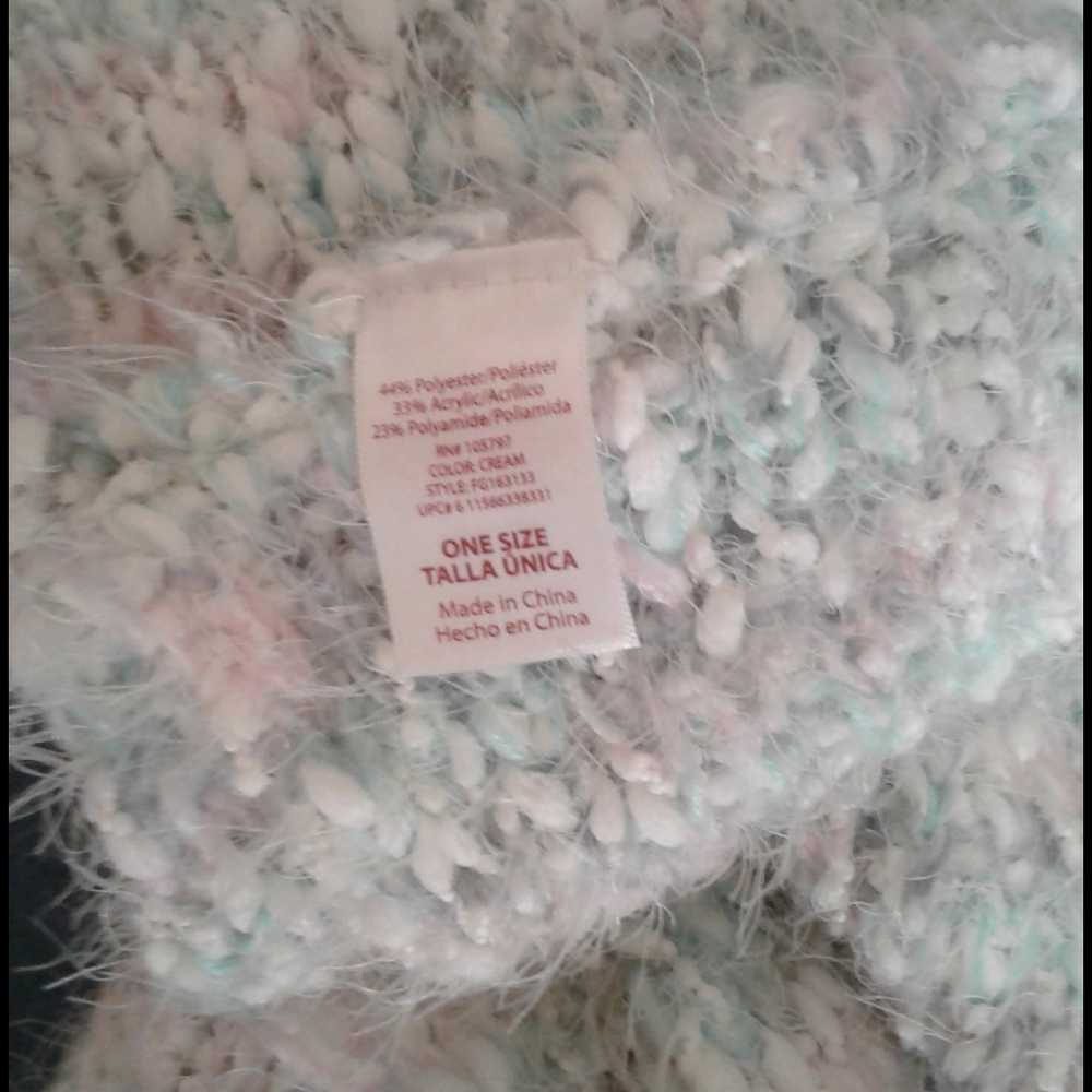 2 Infinity scarves - Picture 4 of 6
